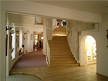 ホール